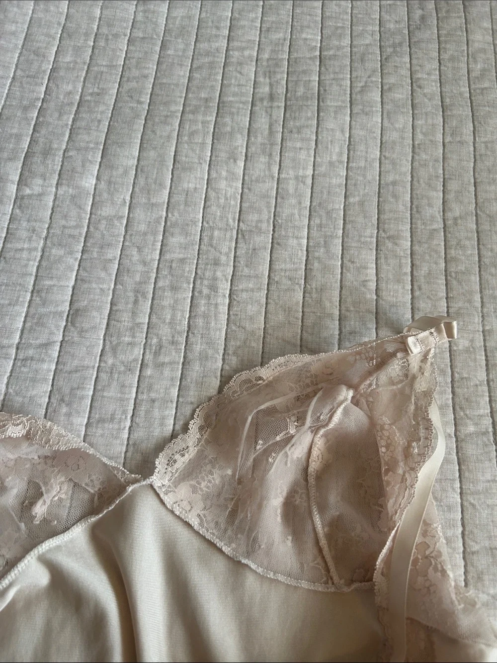 Vtg USA Dixie belle champagne cream pink lace nylon midi slip night dress 36 - Picture 12 of 16
